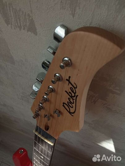 Электрогитара и комбик