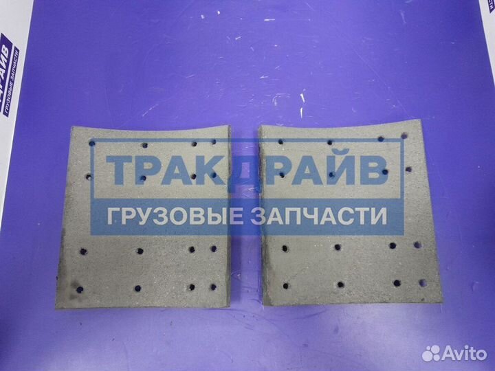 Накладки тормозные STD19557 19606 419x203 мм. с заклепками