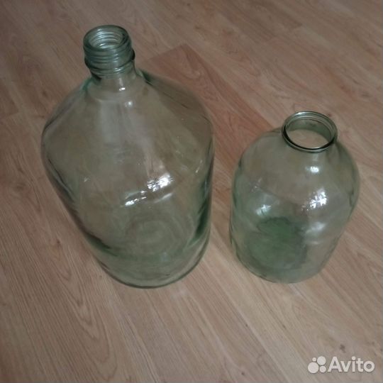 Бутыли стеклянные 10 л, 20 л