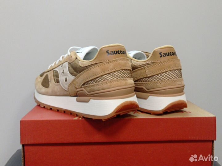 Кроссовки Saucony Shadow