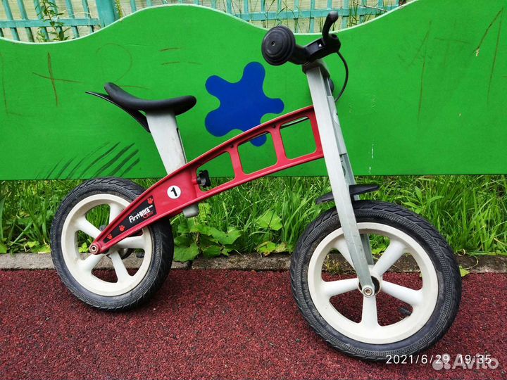 Беговел firstbike