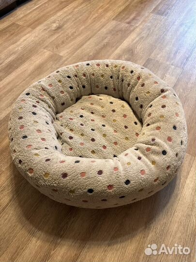 Лежанка для маленьких собак