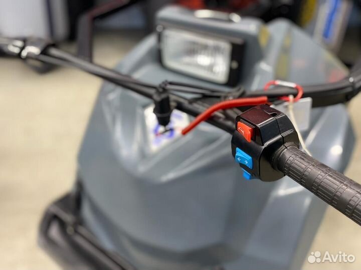 Мотобуксировщик Бурлак-М2 LFK 15 л.с. витринный