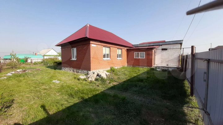 Дом 51 м² на участке 8 сот.