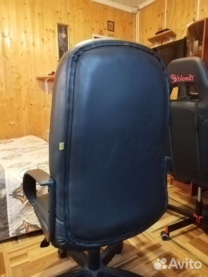 Компьютерное кресло