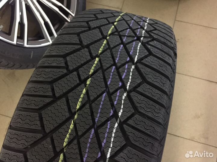 Continental ContiVikingContact 7 235/65 R17 115