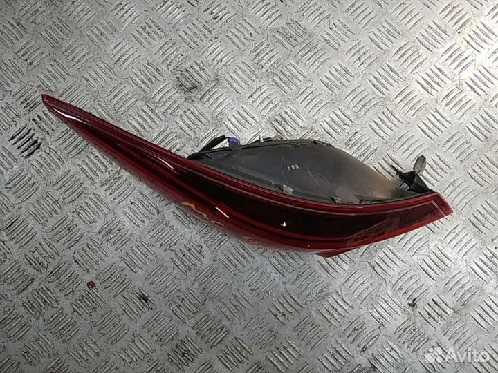 Фонарь задний наружный левый Mazda Mazda3