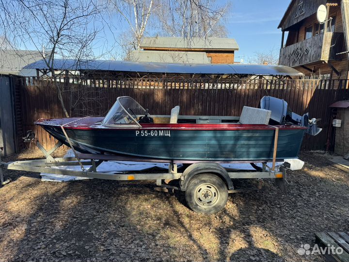 Южанка 2 с мотором Tohatsu 40 и прицепом