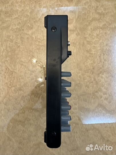 Микшерный пульт