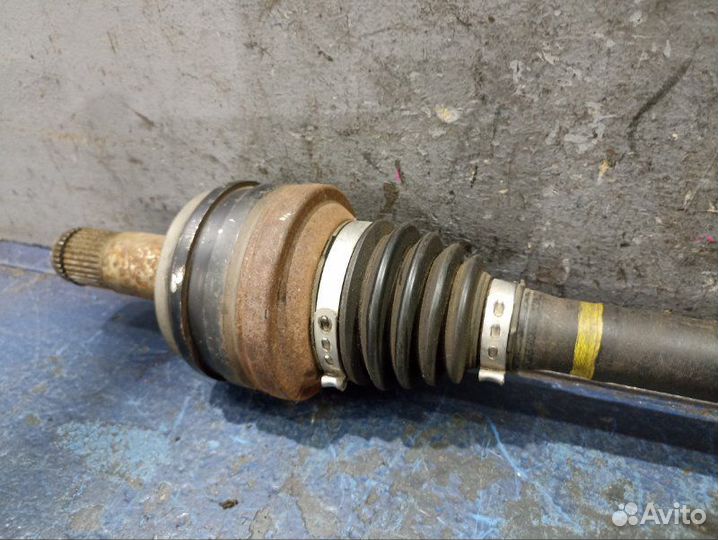 Привод задний правый Lexus Is 2