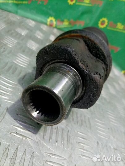 Привод передний Ford Explorer внедорожник 4.0 2000