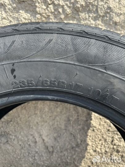 Kumho Solus KL21 235/65 R17