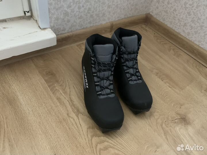 Лыжные ботинки Nordway