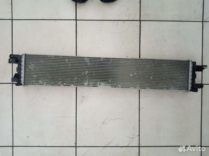 Дополнительный радиатор Audi A6С7
