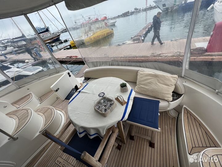 Meridian 441 Sedan, 2009 г