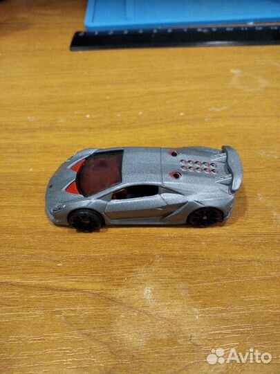 Машинка Hot wheels Lamborghini Sesto. Grey 2013