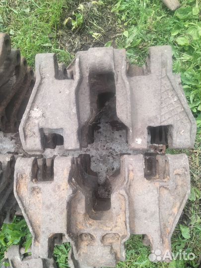 Лемеха, Траки дт 75