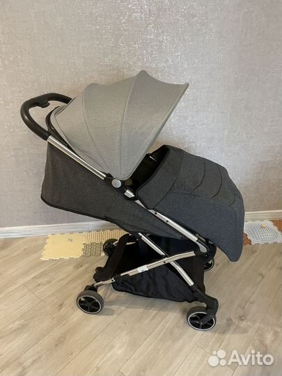 Прогулочная коляска зима-лето бу