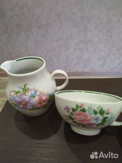 Молочник с чашкой, сахарница СССР