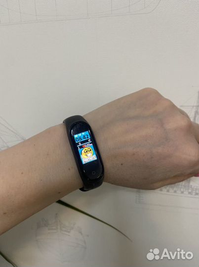 Фитнес браслет Mi band 4