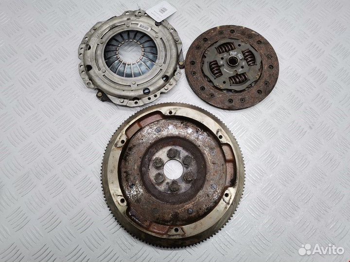 Маховик (демпфер сцепления) для Opel Astra H