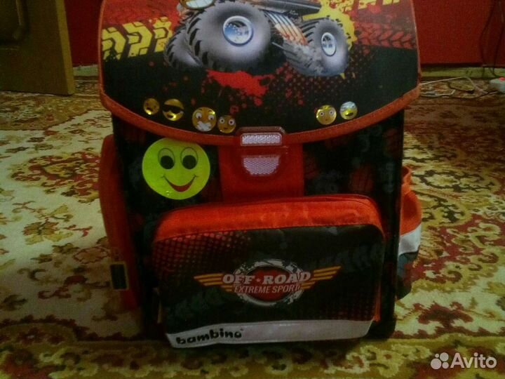 Школьный рюкзак