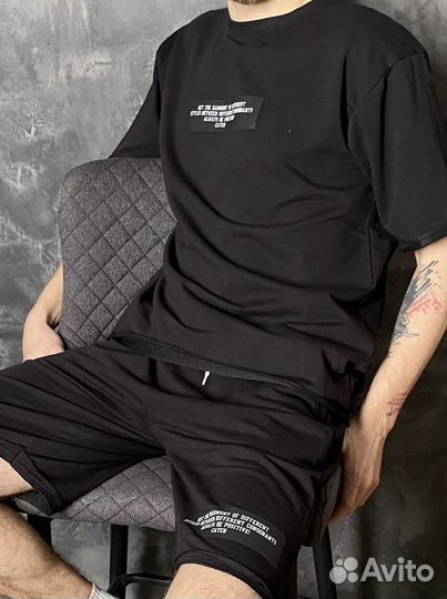 Мужской летний костюм