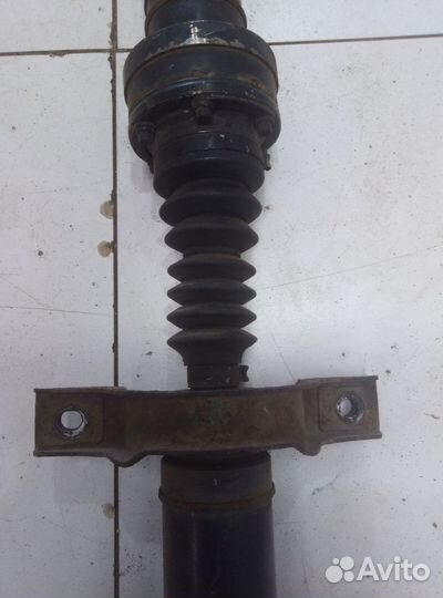 Hyundai Santa Fe II вал карданный