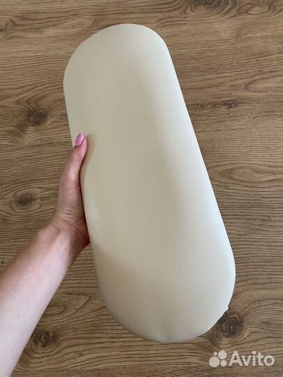 Подставка для рук маникюрная