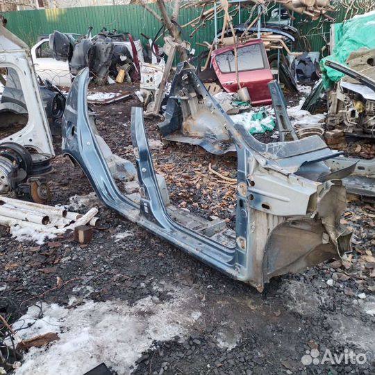 Правая бочина Рено Сандеро. 1