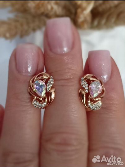 Серьги любые