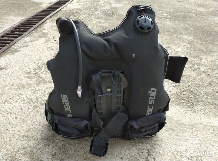 Жилет компенсатор плавучести