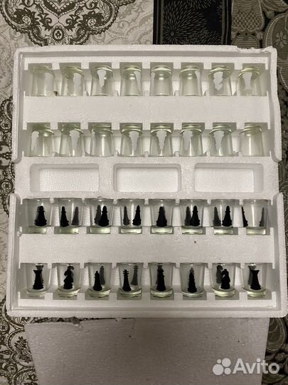 Шахматы со стопками. Подарочный набор