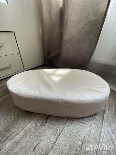 Кокон для новорожденных с простынью в подарок