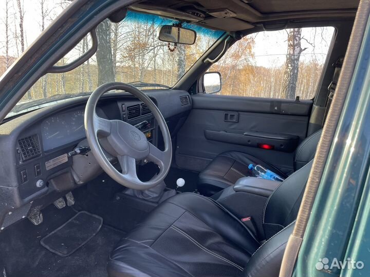 Toyota 4Runner 3.0 МТ, 1994, 200 000 км