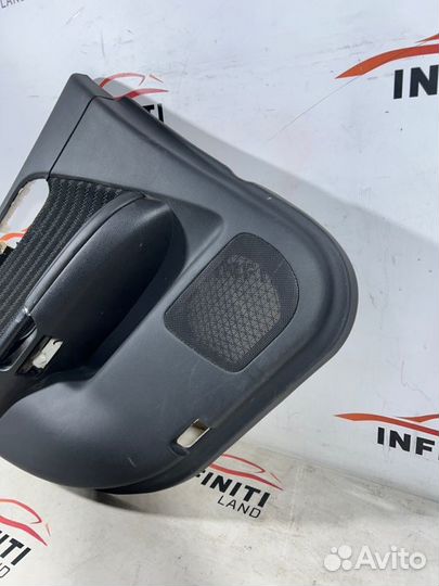 Обшивка двери задняя левая Infiniti M35 Y50