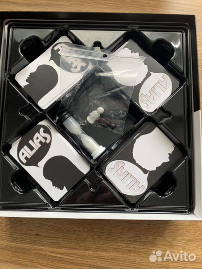 Настольная игра Элиас (Alias)