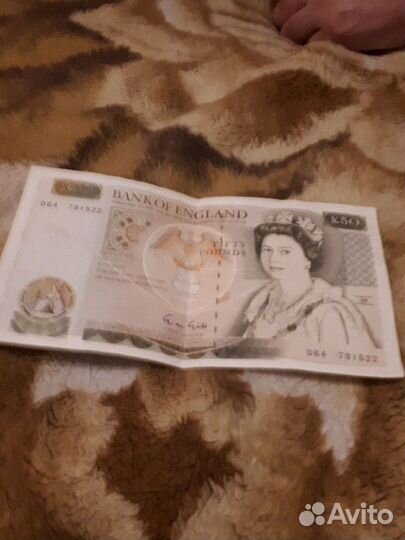 Фунты стерлингов