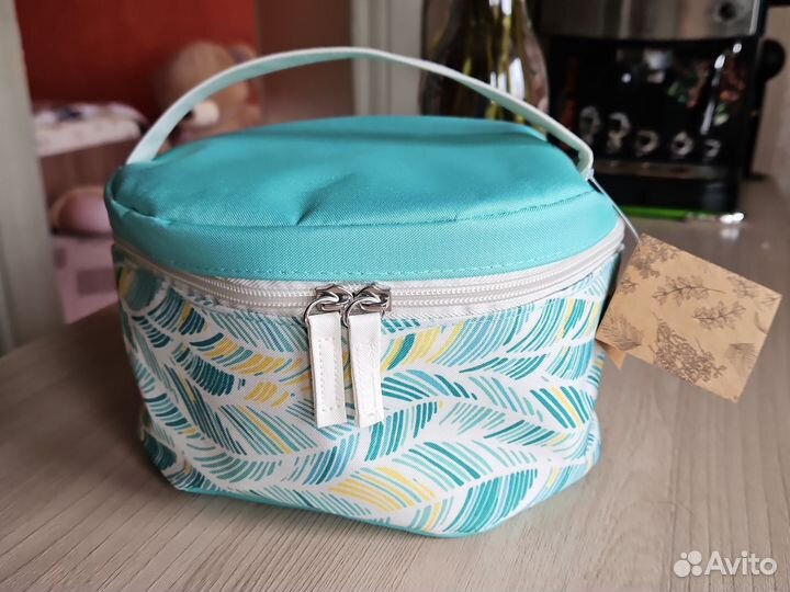 Косметичка из yves rocher