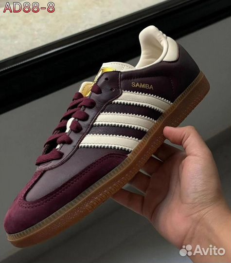 Кроссовки женские adidas