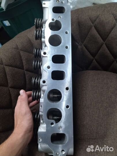 Головка на УАЗ новая