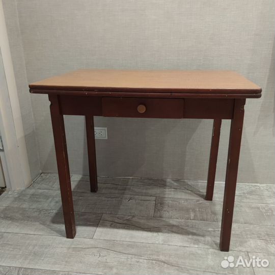 Стол кухонный, раскладной