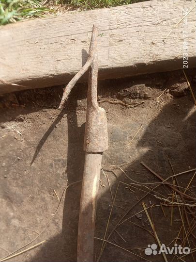 Предметы быта крестьян рогач-ухват скобель таганок