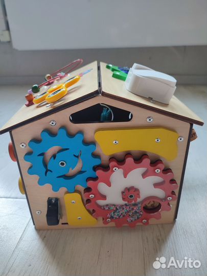 Бизиборд домик kimtoys