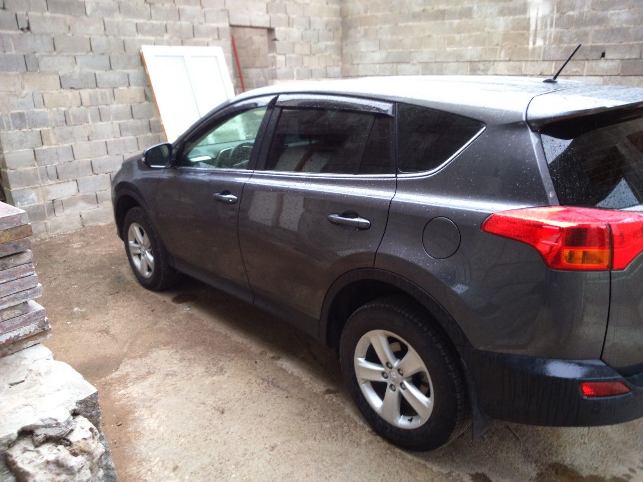 Toyota RAV4: фото владельца
