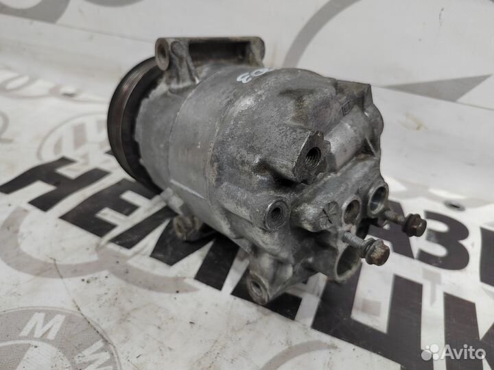 Компрессор кондиционера Renault Scenic 2