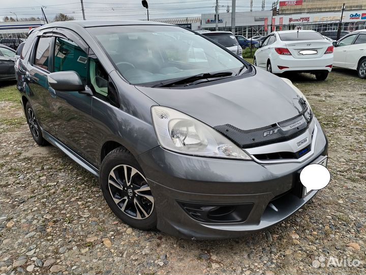 Honda Fit Shuttle Hybrid 2011 в аренду с выкупом