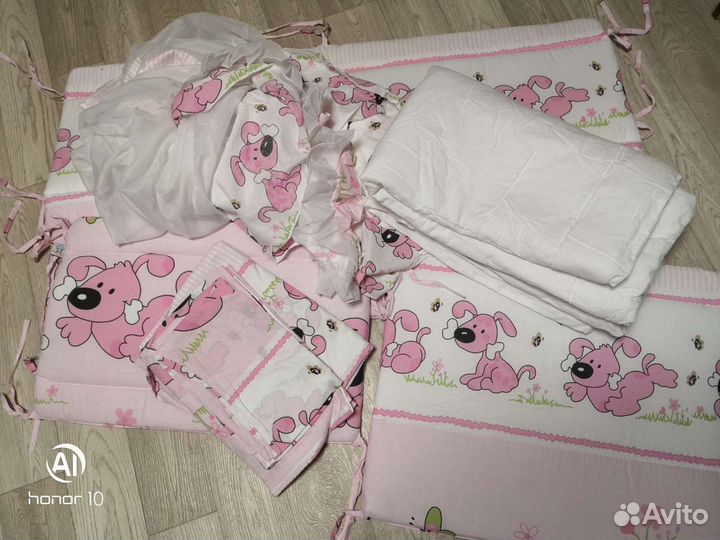 Комплект в кроватку из 7предм