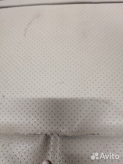 Обивка сидения кожа передняя Mercedes-Benz C-Class