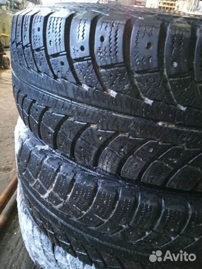 Gislaved Nord Frost 5 225/65 R17 19B